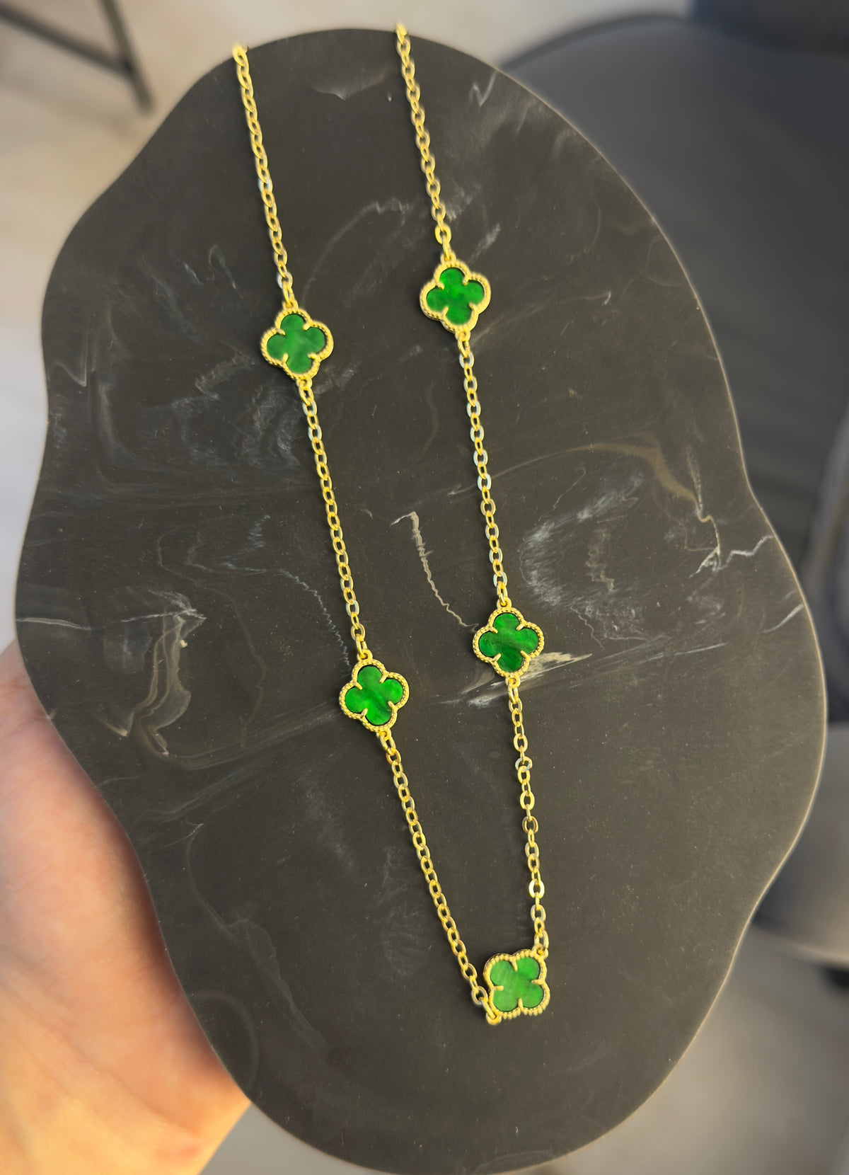 Colar Trevo verde