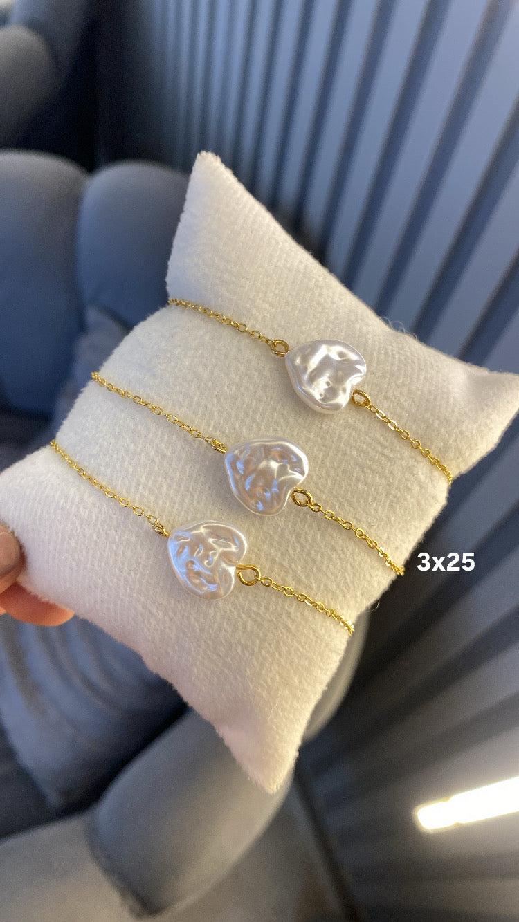 Pulseira perola em coração