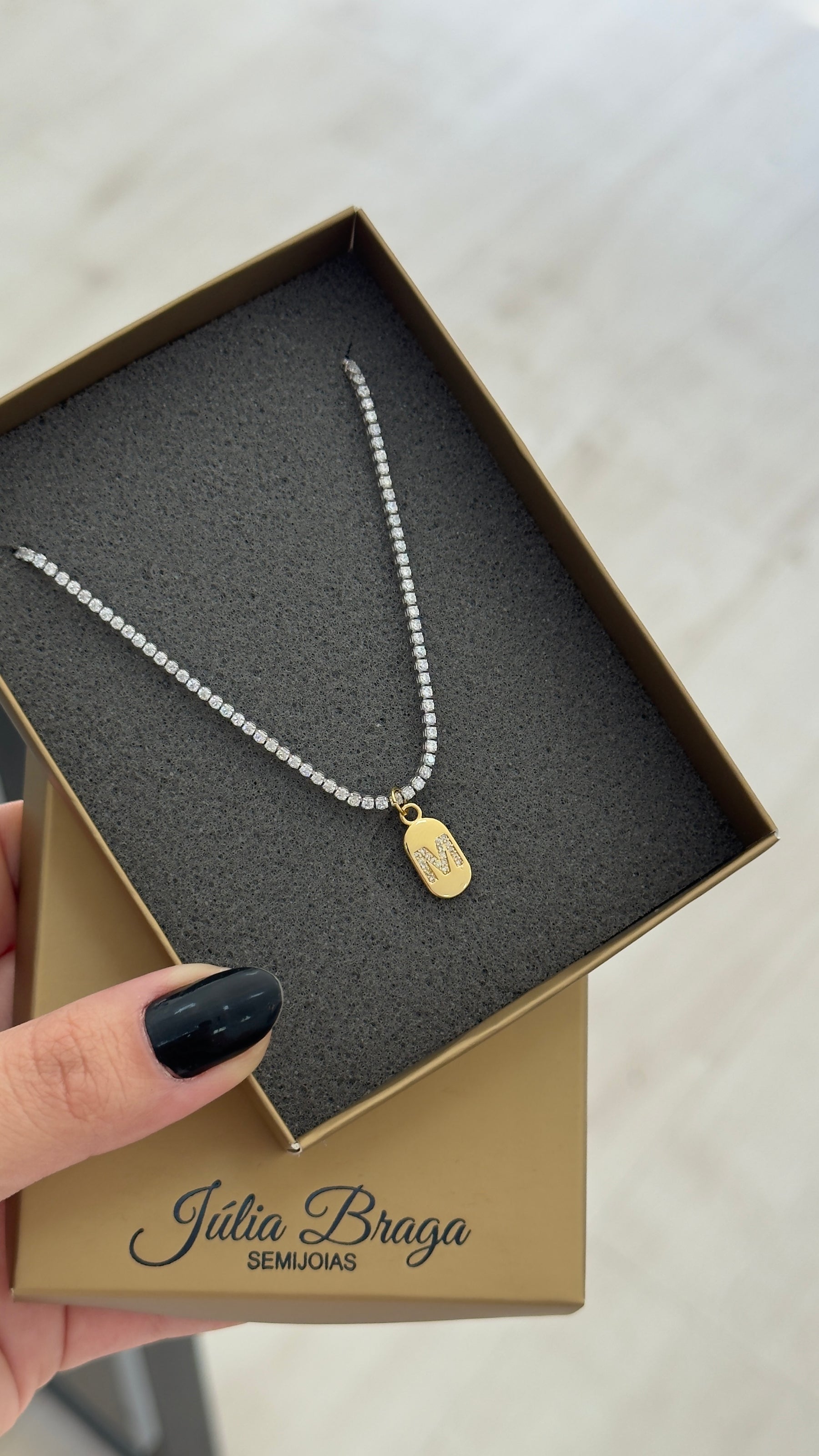 Choker Riviera de Zircônias – Luxo e Brilho em Cada Detalhe