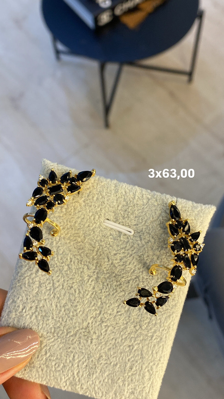 Brinco Ear Cuff Cravejado Preto